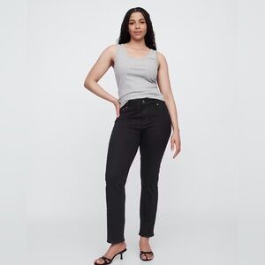 Gap Mid Rise Classic Straight Leg Jeans NWT in Black